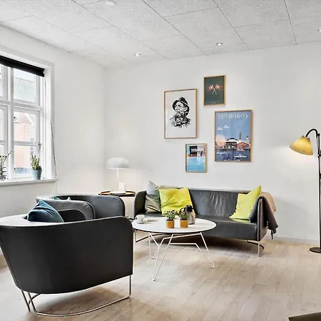 713-thyboron-vesterhavsgade-34 * Thyborøn